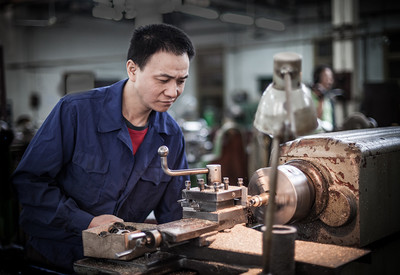 勞動(dòng)者之歌-車間工人師傅