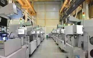 中國(guó)工程院院長(zhǎng)與湖北副省長(zhǎng)視察華中數(shù)控