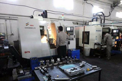 現在在上技校學數控專業(yè),聽人說又臟又累工資還低還要繼續(xù)嗎?